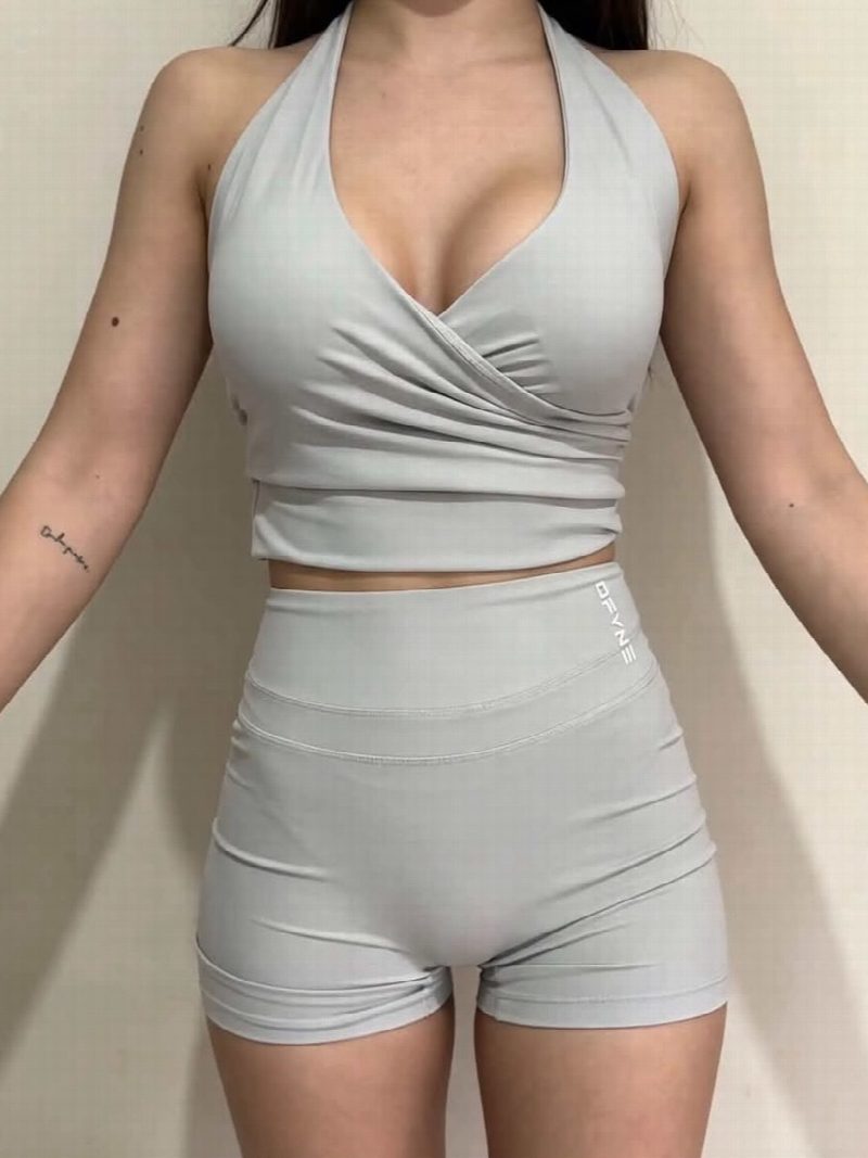 SET DFYNE🔥 Top espalda descubierta + short