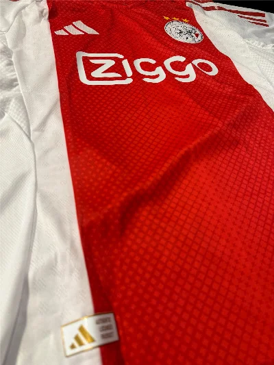 Ajax 2025/2026 Titular Player thumbnail 3