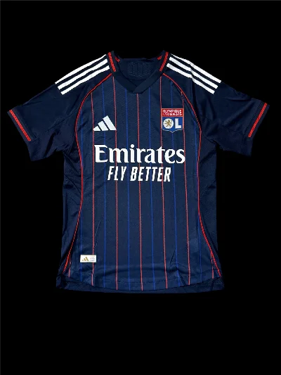 Lyon 2025/2026 Suplente Player thumbnail 1