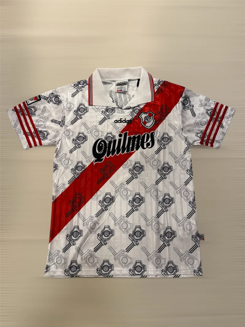 River 1997 Titular Retro