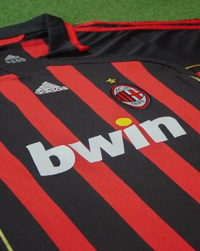 Milan 2006 Titular Retro thumbnail 3