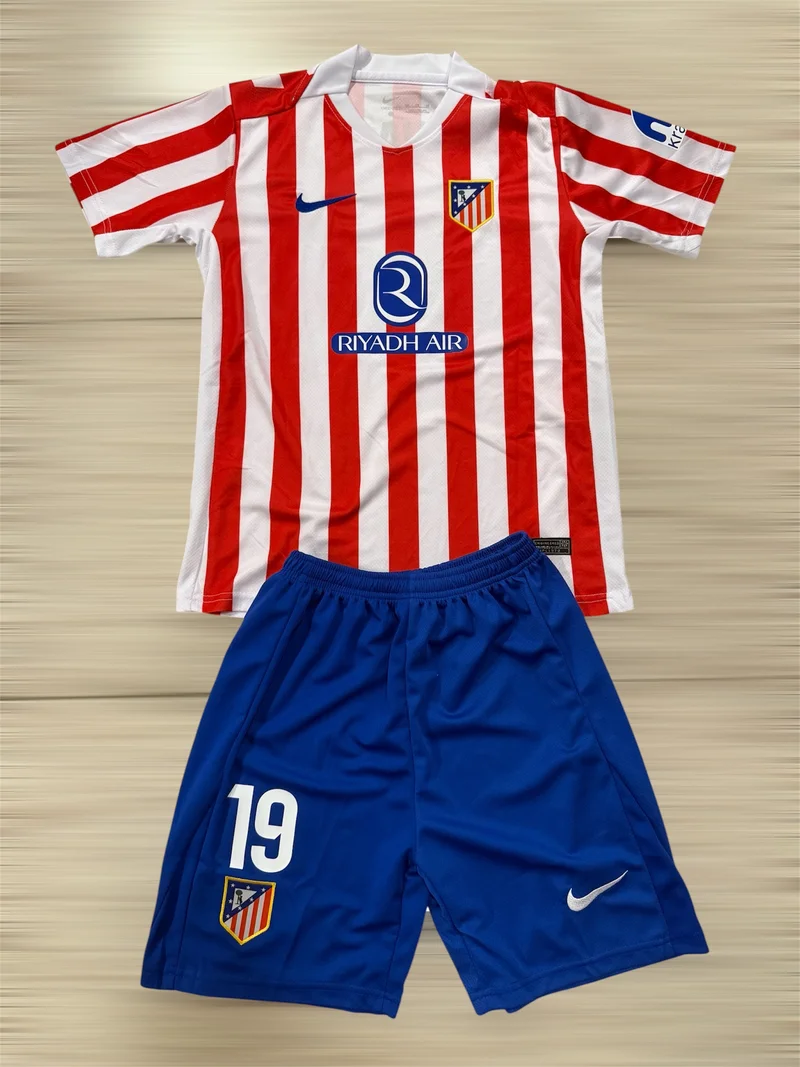 Atlético Madrid 2025/26 (J. Alvarez) - Kit niños