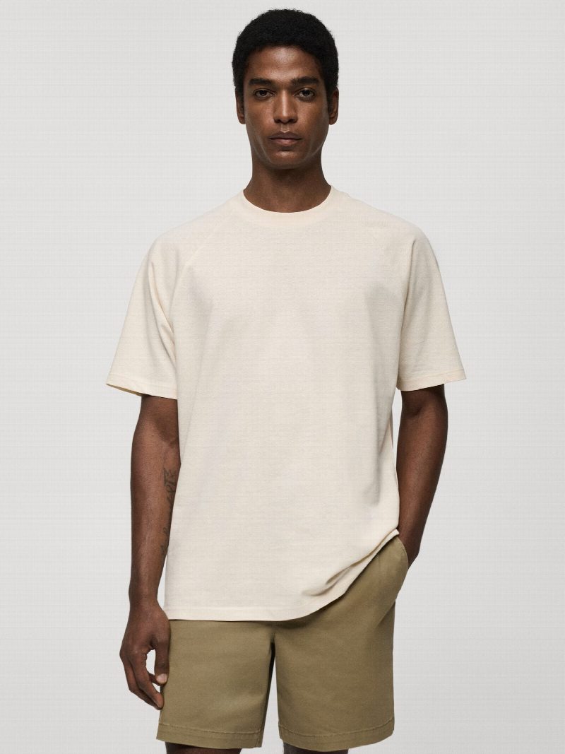 Camiseta slim fit 100% algodón CREMA