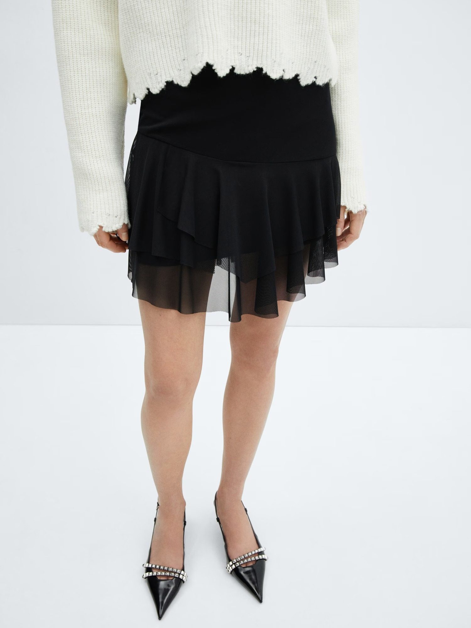 FALDA BAJO ASIMETRICO NEGRO