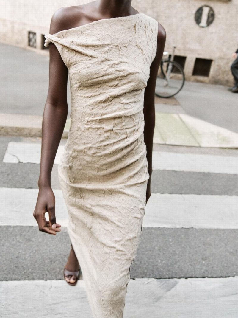 LARGO EFECTO ARRUGADO, BEIGE