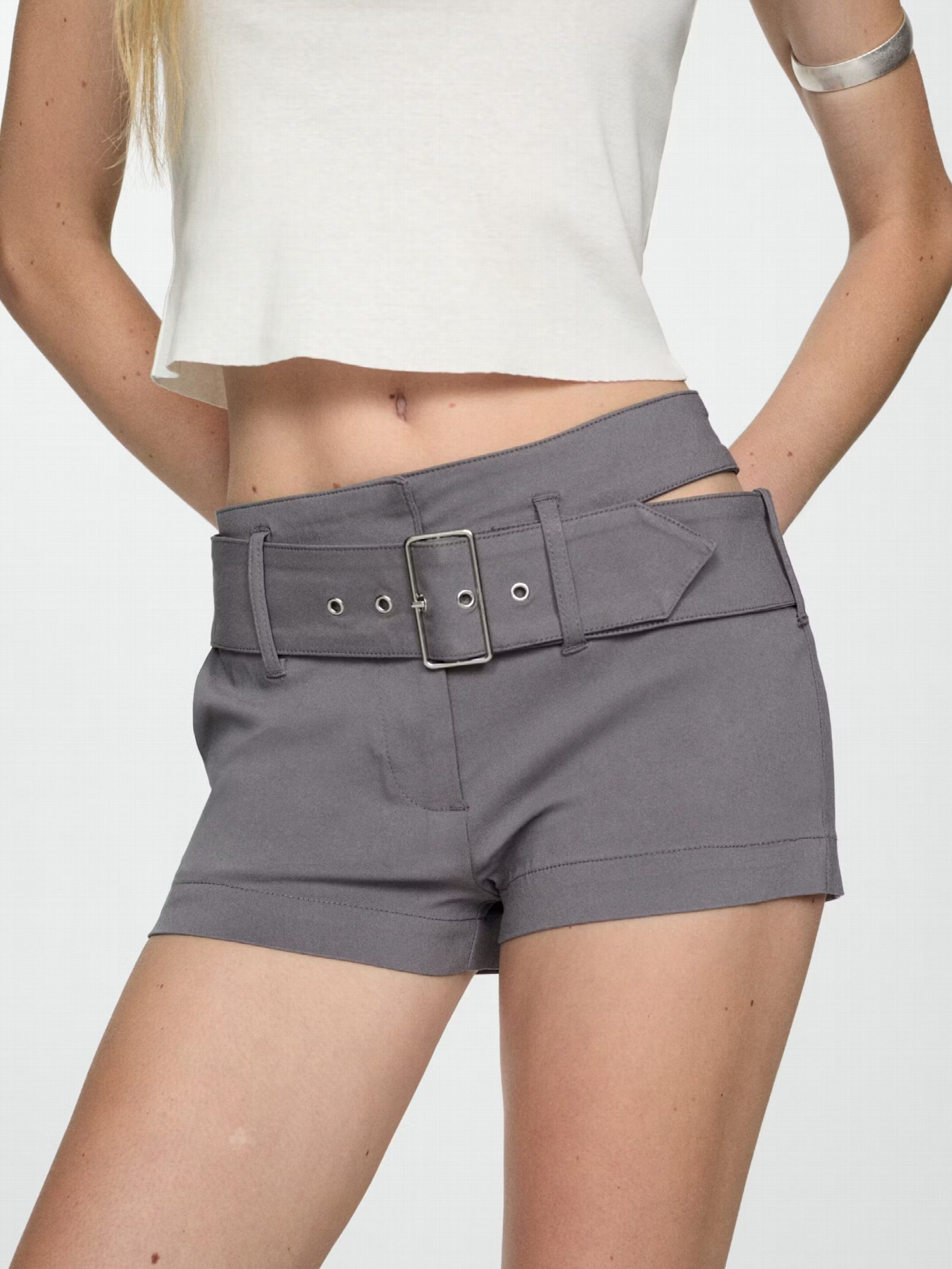SHORT CINTURON ASIMETRICO