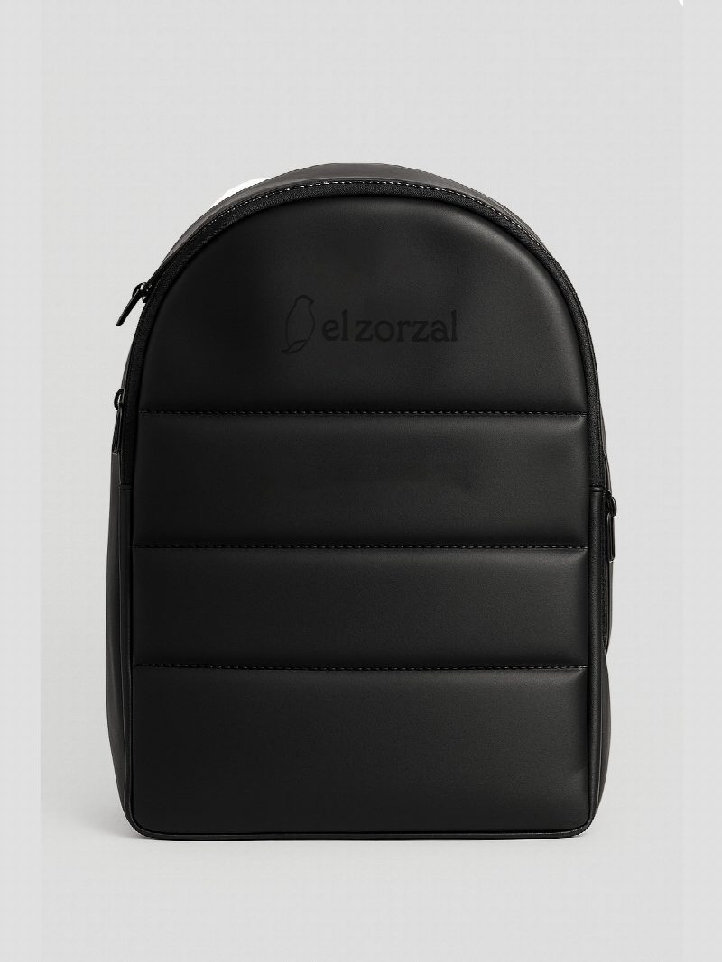 Mochila matera blackstyle para laptop 17" + una yerbera de regalo