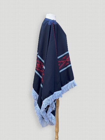 Poncho de hilo azul pampa