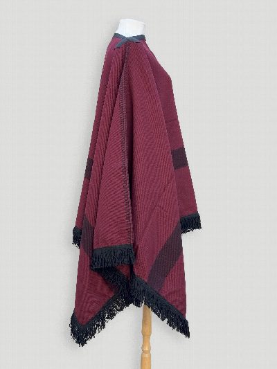 Poncho de hilo Bordo