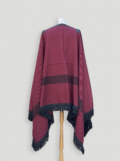 Poncho de hilo Bordo