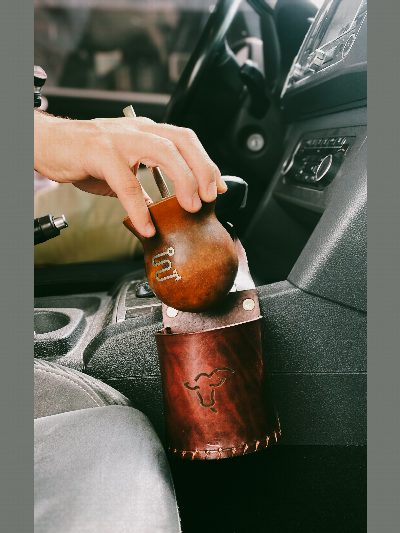 Porta mate para vehiculo BRANGUS