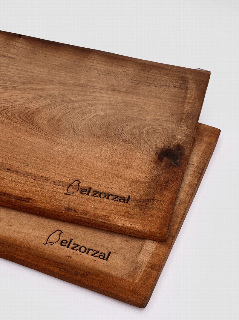 Tabla de madera para asados